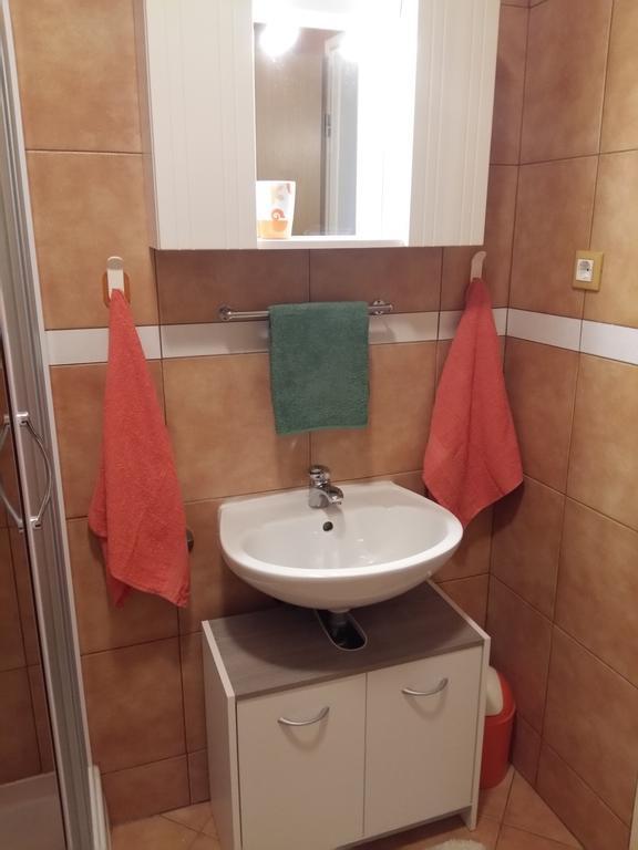 Apartment Sandra ราบัซ ภายนอก รูปภาพ